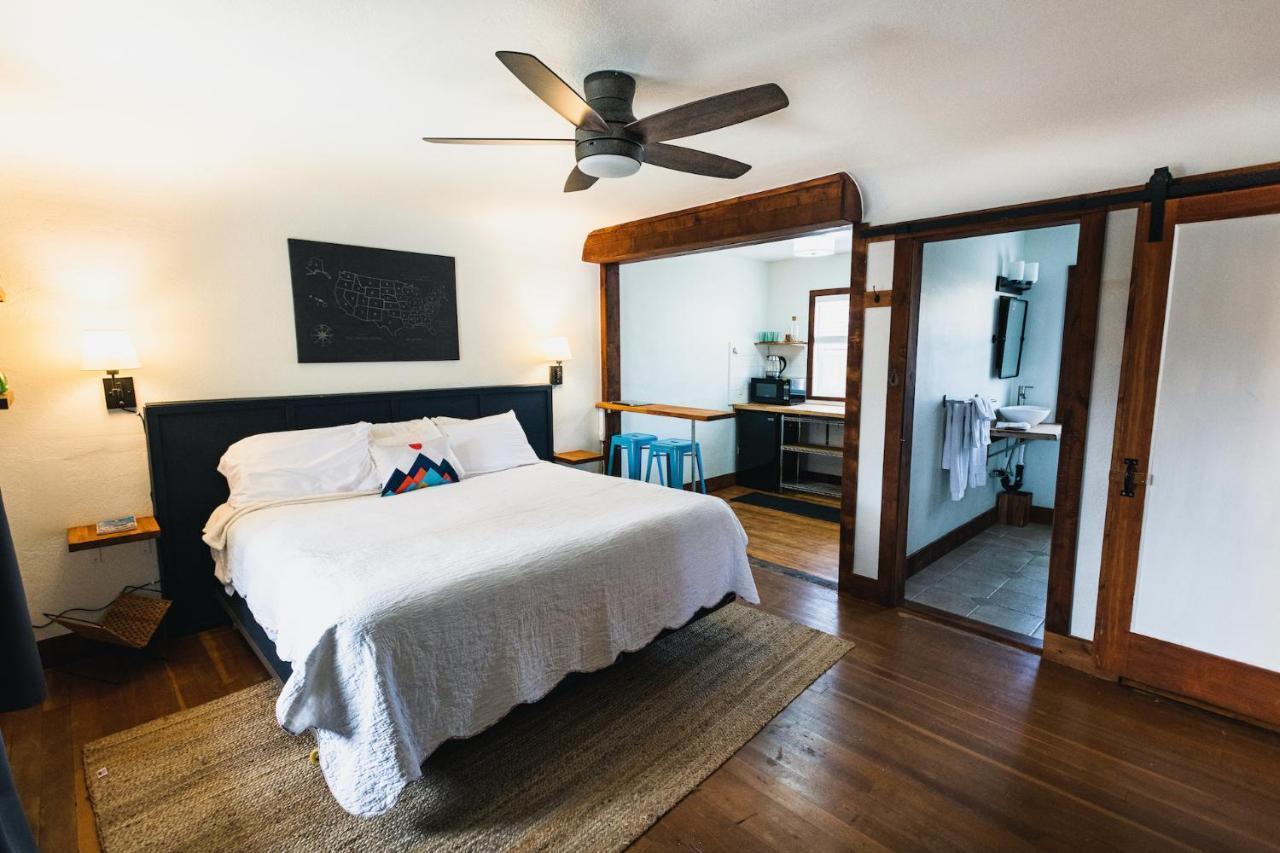 Left Coast Lodge - Pet Friendly Sisters Exteriér fotografie