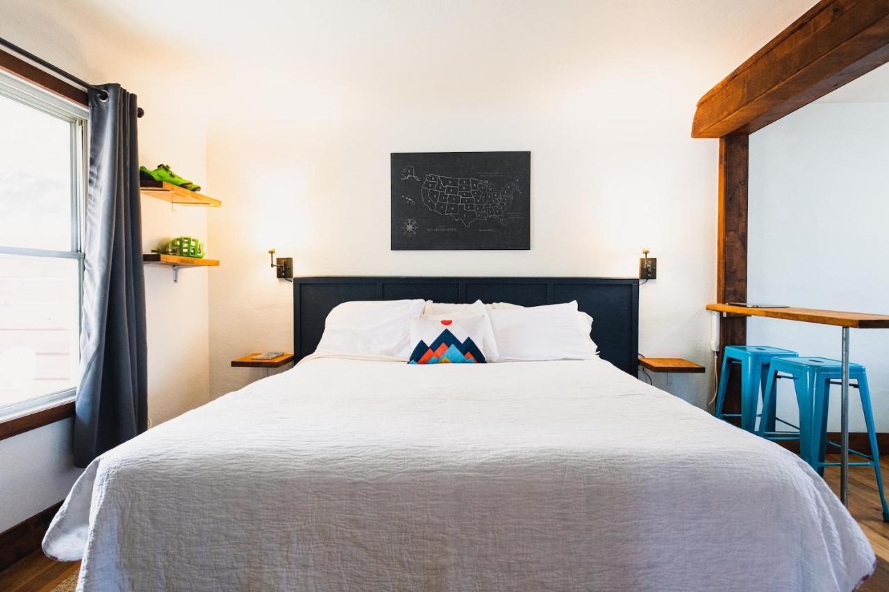 Left Coast Lodge - Pet Friendly Sisters Exteriér fotografie