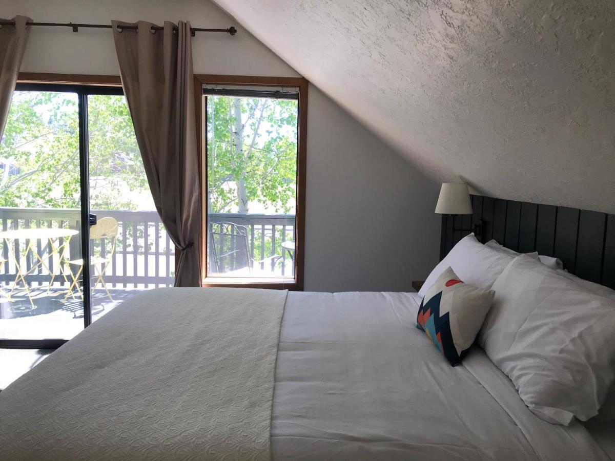 Left Coast Lodge - Pet Friendly Sisters Exteriér fotografie